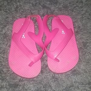 Old navy pink flip flops